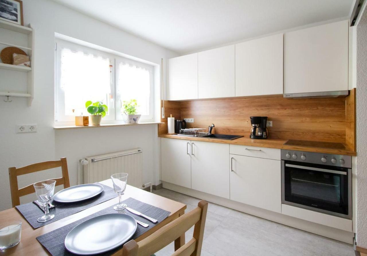 Schoene Und Helle Ferienwohnung In Pfaffenweiler Villingen-Schwenningen Luaran gambar