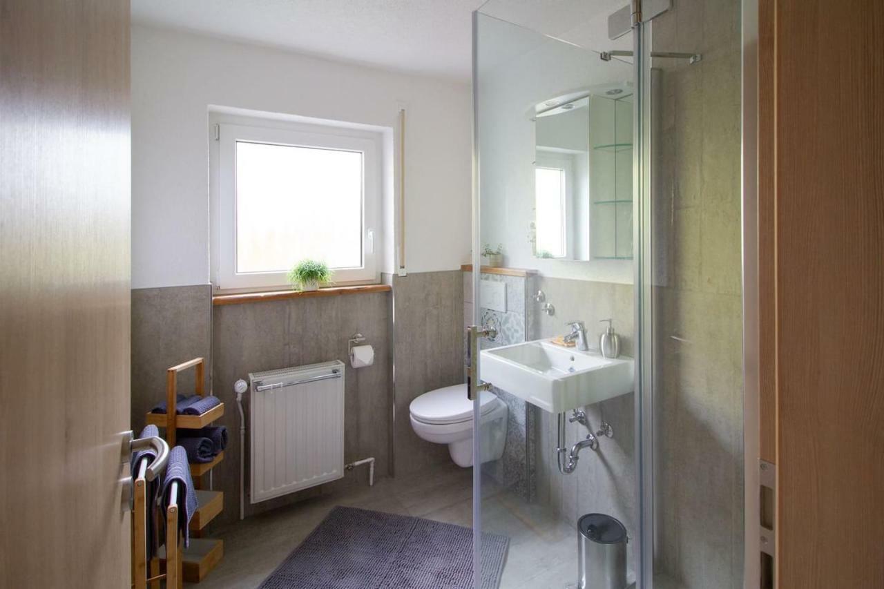 Schoene Und Helle Ferienwohnung In Pfaffenweiler Villingen-Schwenningen Luaran gambar
