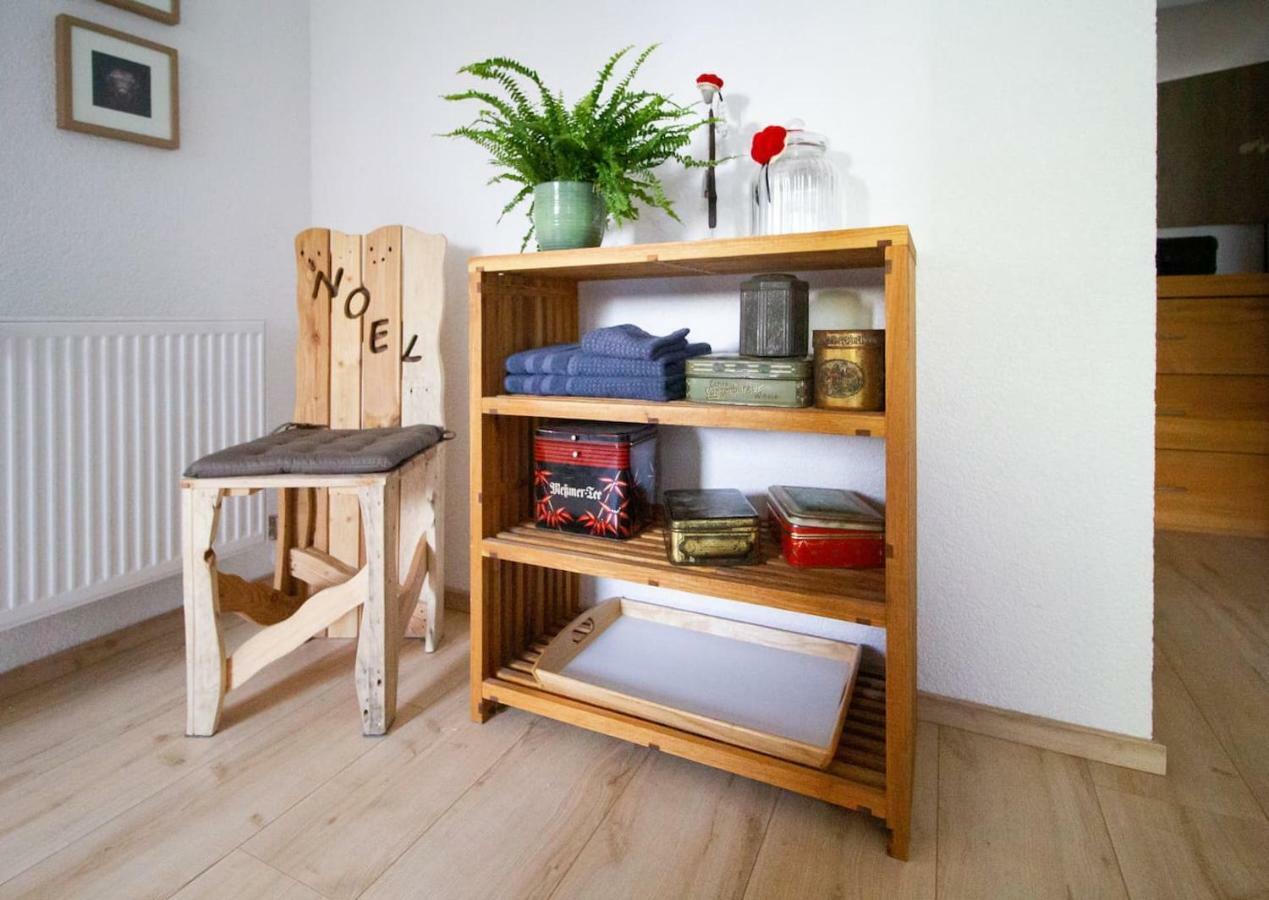 Schoene Und Helle Ferienwohnung In Pfaffenweiler Villingen-Schwenningen Luaran gambar