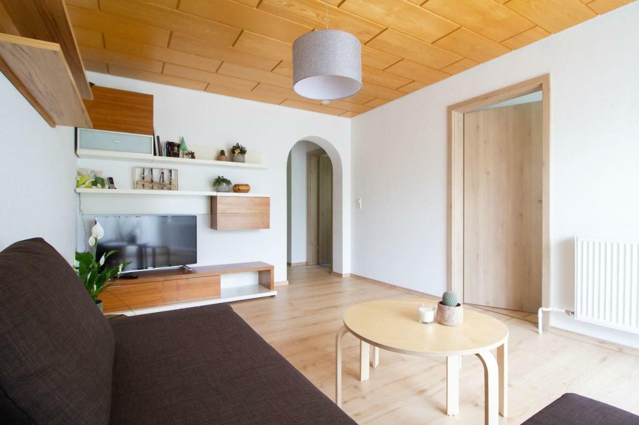 Schoene Und Helle Ferienwohnung In Pfaffenweiler Villingen-Schwenningen Luaran gambar